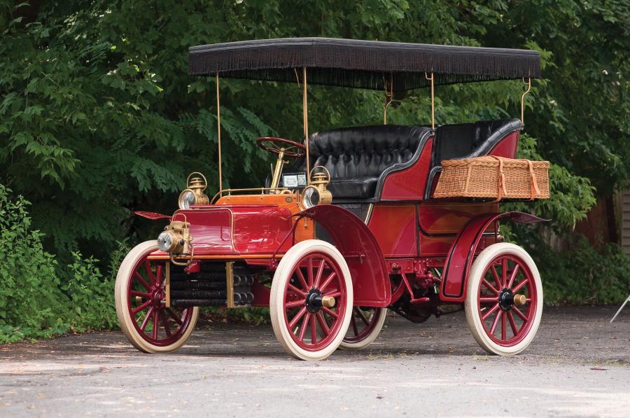  Cadillac Model B Rear-Entry Tonneau 1904 года  (фото 1 из 3)
